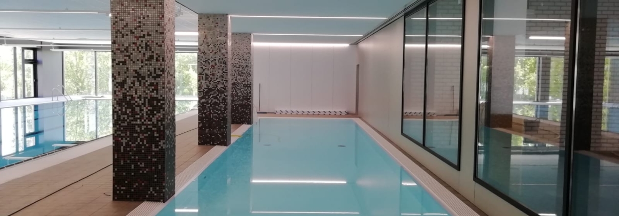 techo tensado CLIPSO antimoho para piscina en Usurbil