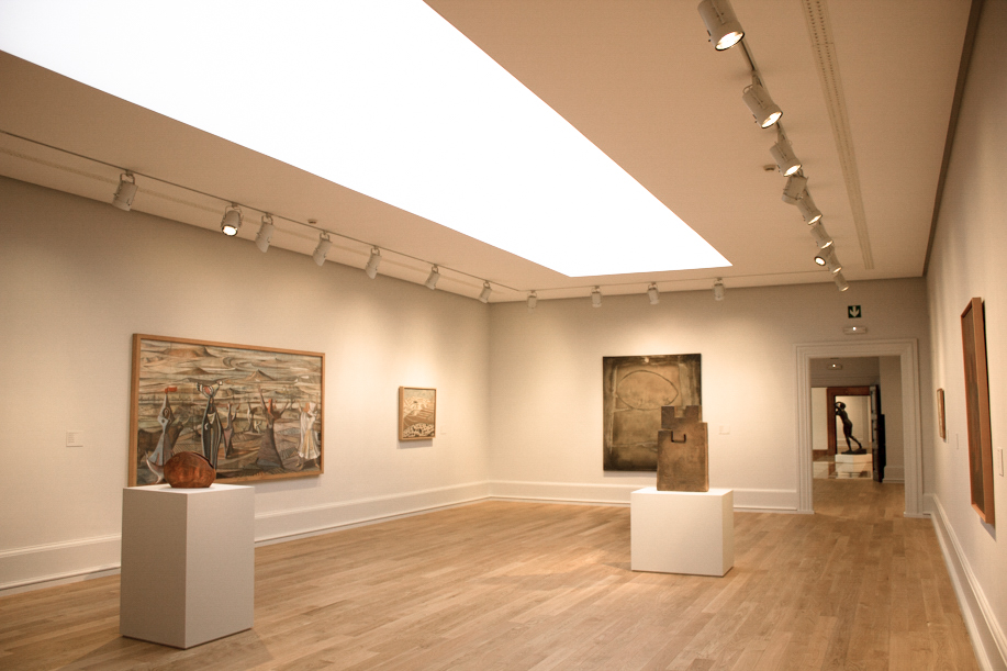 Museo de Bellas Artes. Bilbao Telas retroiluminadas para lograr la iluminación efectiva en el Museo de Bellas Artes de Bilbao