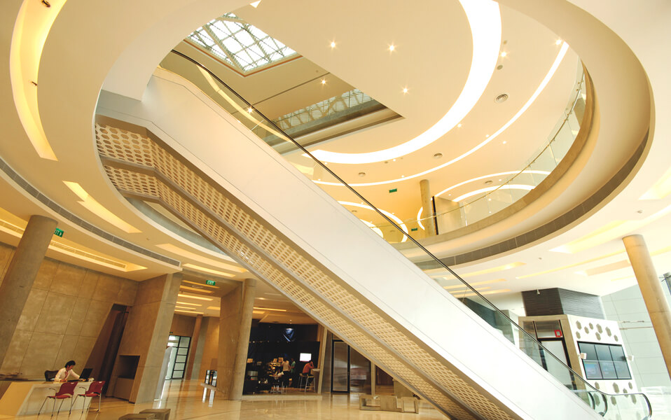 Sabaitek-espacios-singulares Espacios singulares, techos y paredes tensados Clipso, por Sabaitek