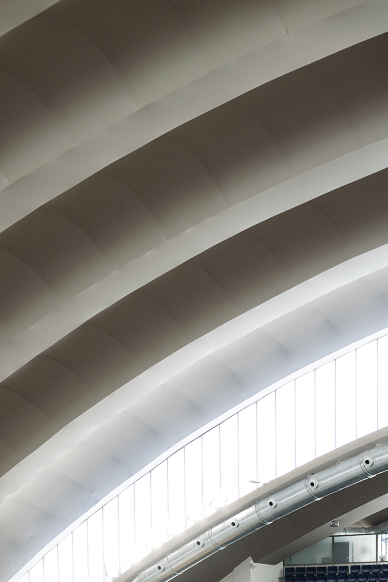 Vista general del techo tensado del Palacio de Deportes de Oviedo